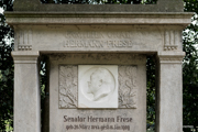 Grabst�tte Senator Hermann Frese