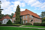Haus Blomendahl in Bremen-Blumenthal - Bremens einzige Burg